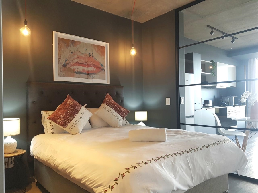 1 Bedroom Property for Sale in Woodstock Western Cape